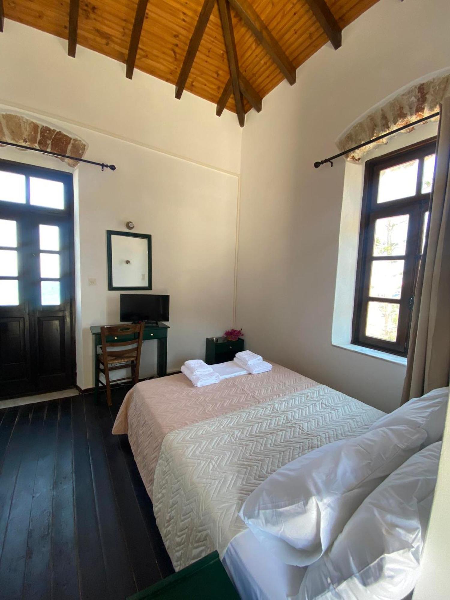 דירות Yefira Belessi'S Mansion מראה חיצוני תמונה