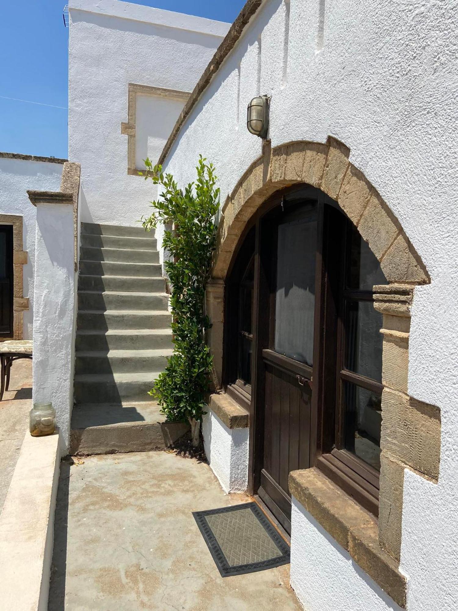 דירות Yefira Belessi'S Mansion מראה חיצוני תמונה