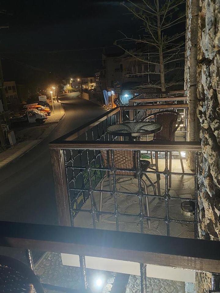 דירות Yefira Belessi'S Mansion מראה חיצוני תמונה